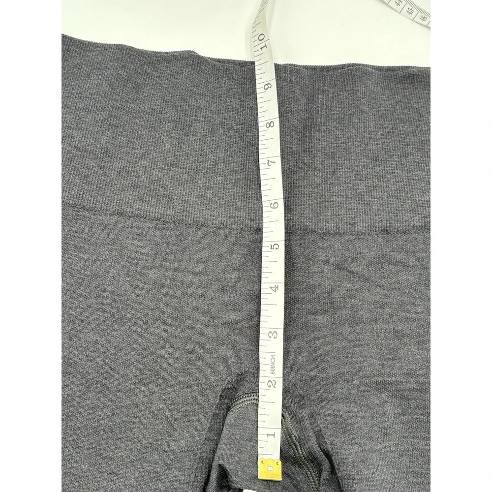 Lululemon Ebb to Street Leggings Women's Size 4 Black Seamless High Rise 27